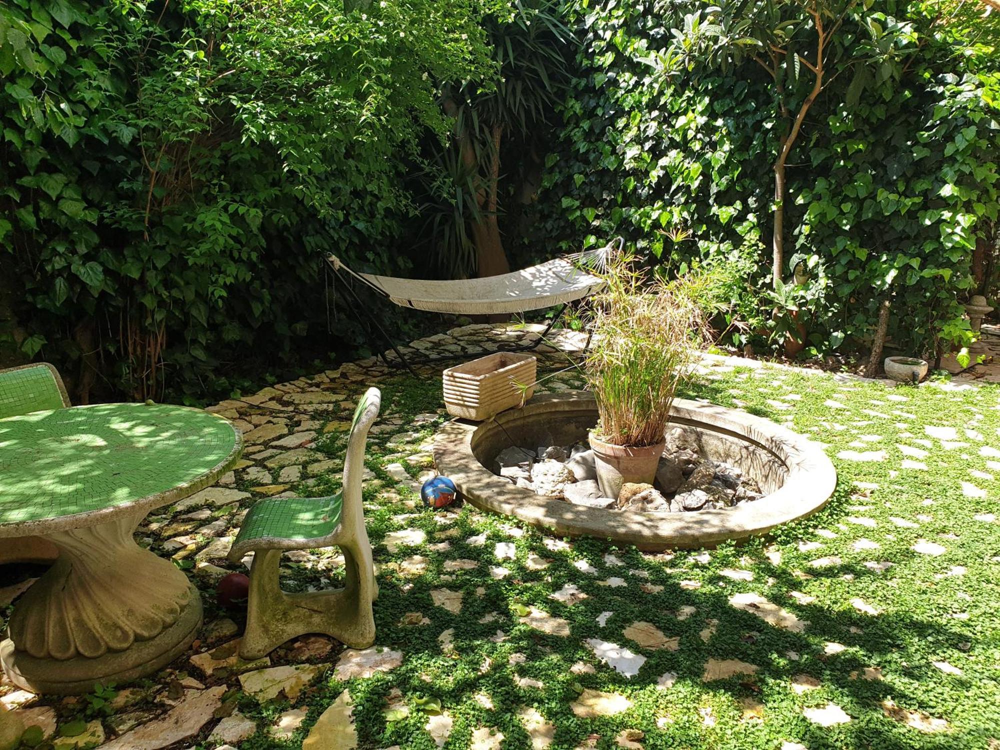 Vatican Fairytale Garden — Photos 1